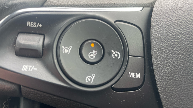 Vauxhall Grandland 1.2 Turbo Ultimate 5dr Petrol Hatchback